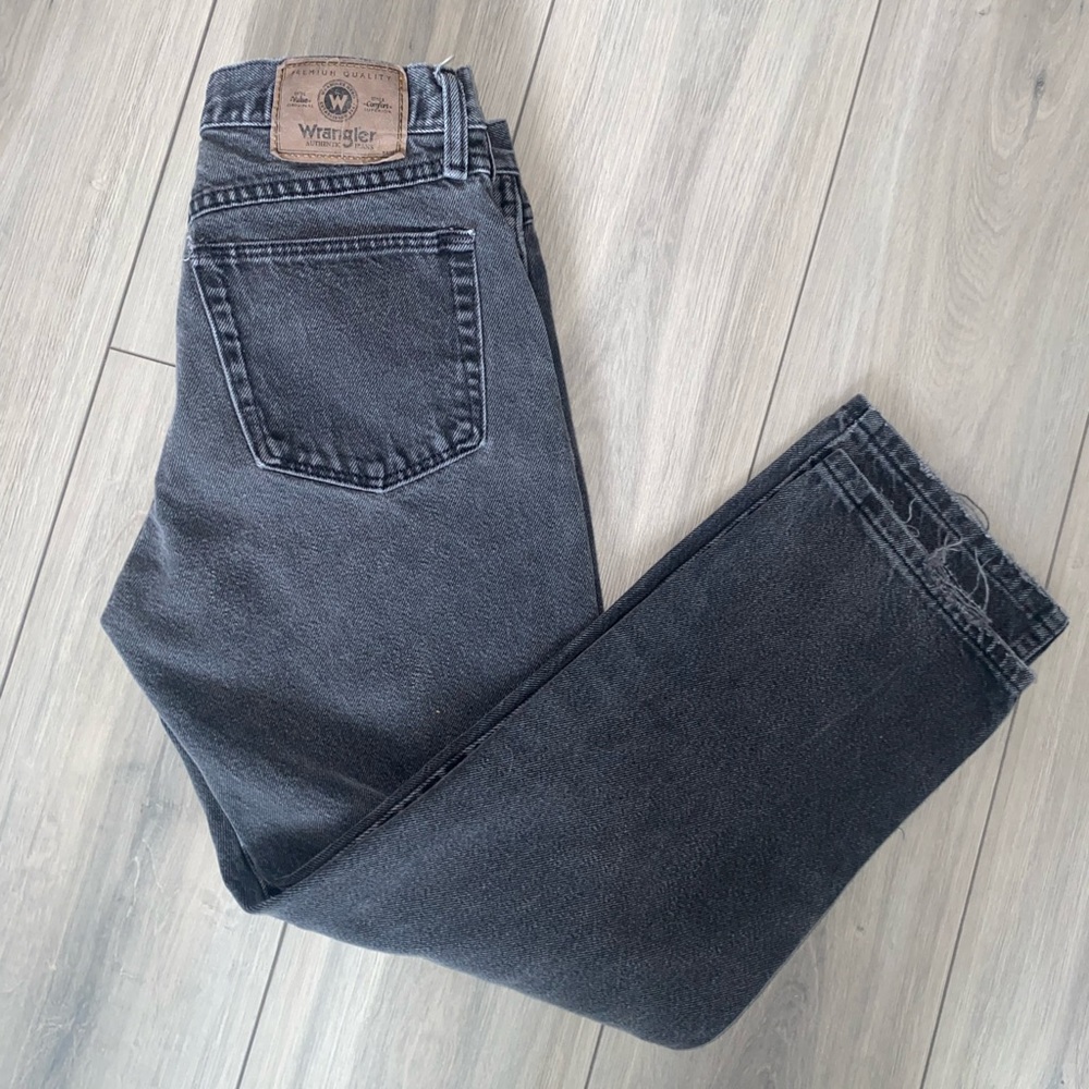 Wrangler dark wash jeans